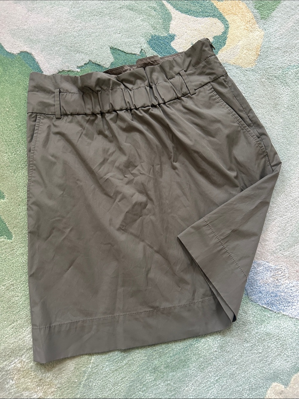Banana Republic Olive-Grey Paper Bag Mini Skirt, Size 0